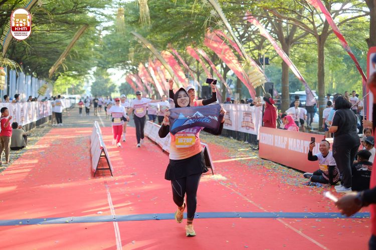 Race photo from Kediri Half Marathon 2024