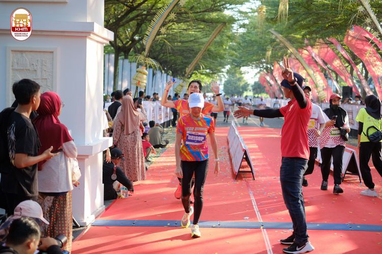 Race photo from Kediri Half Marathon 2024