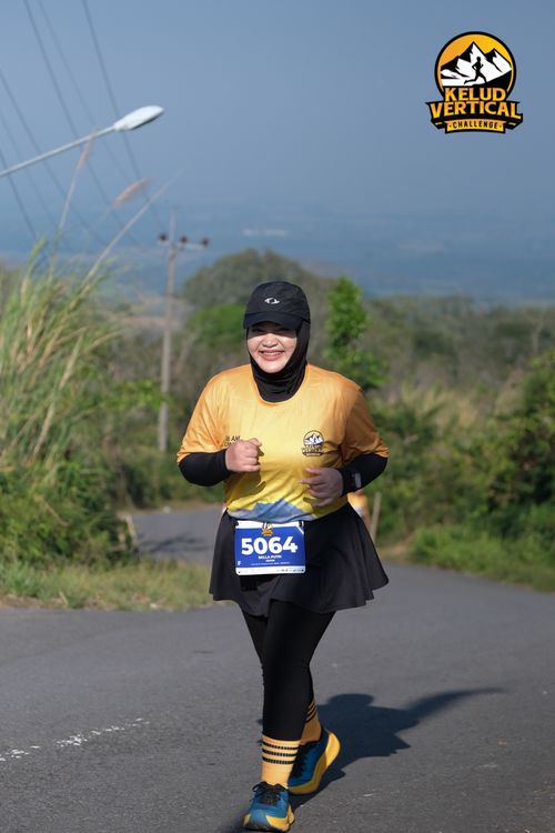 Race photo from Kelud Vertical Challenge 2024