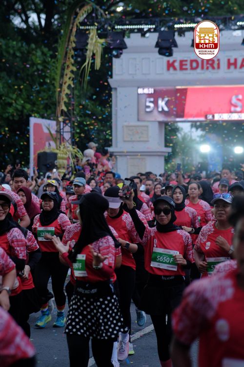 Race photo from Kediri Half Marathon 2025