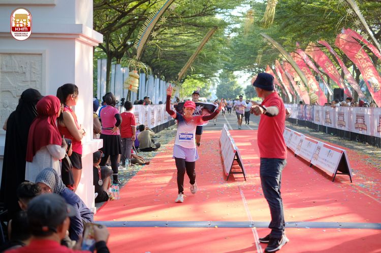 Race photo from Kediri Half Marathon 2024