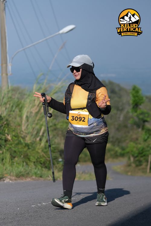 Race photo from Kelud Vertical Challenge 2024