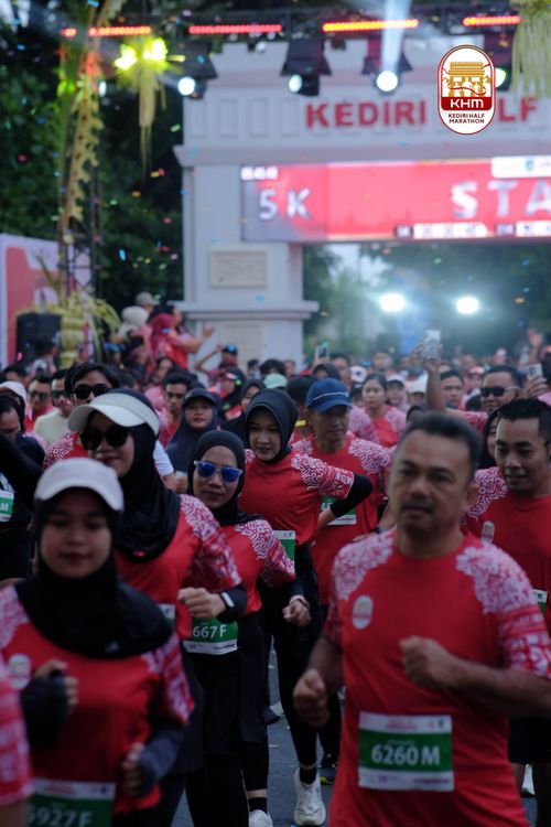 Race photo from Kediri Half Marathon 2025