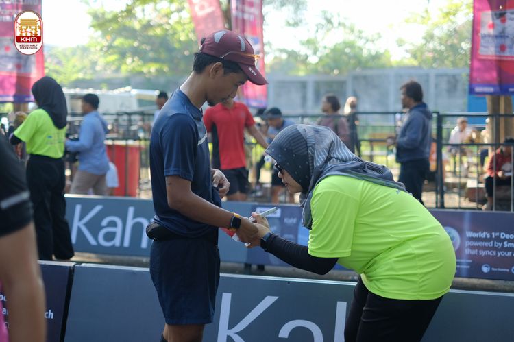 Race photo from Kediri Half Marathon 2024