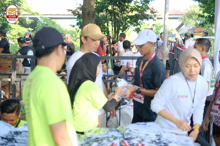 Race photo from Kediri Half Marathon 2024