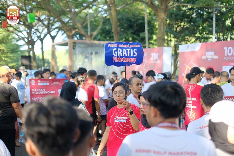Race photo from Kediri Half Marathon 2024