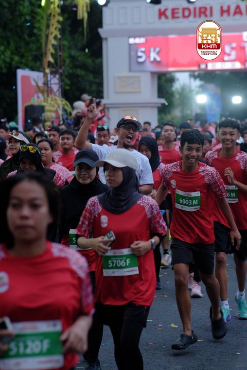 Race photo from Kediri Half Marathon 2025