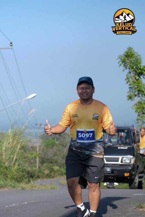 Race photo from Kelud Vertical Challenge 2024