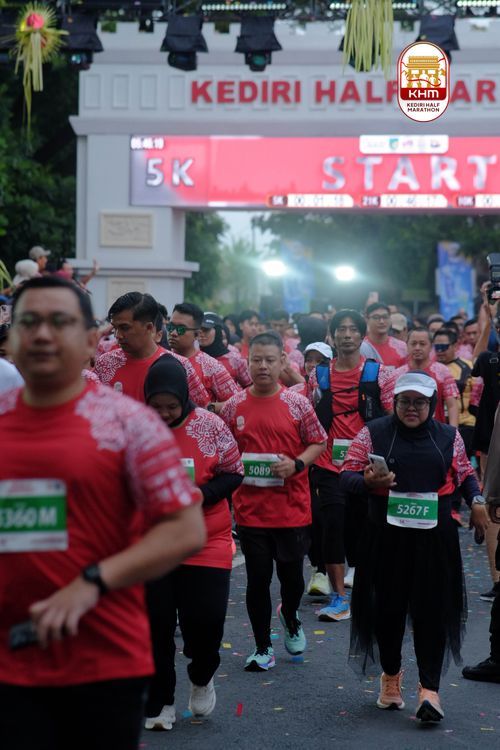 Race photo from Kediri Half Marathon 2025