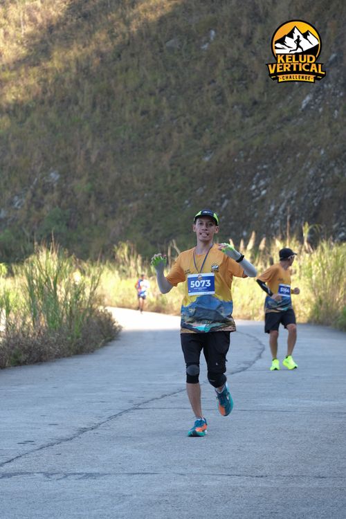 Race photo from Kelud Vertical Challenge 2024