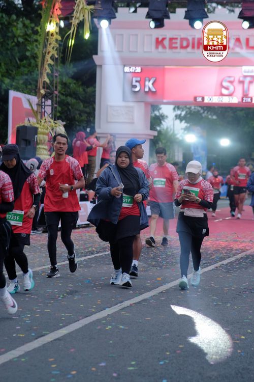 Race photo from Kediri Half Marathon 2025