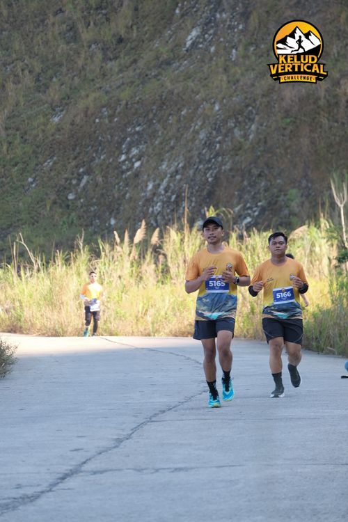 Race photo from Kelud Vertical Challenge 2024
