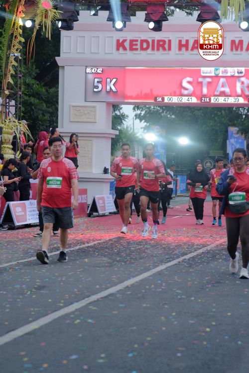 Race photo from Kediri Half Marathon 2025