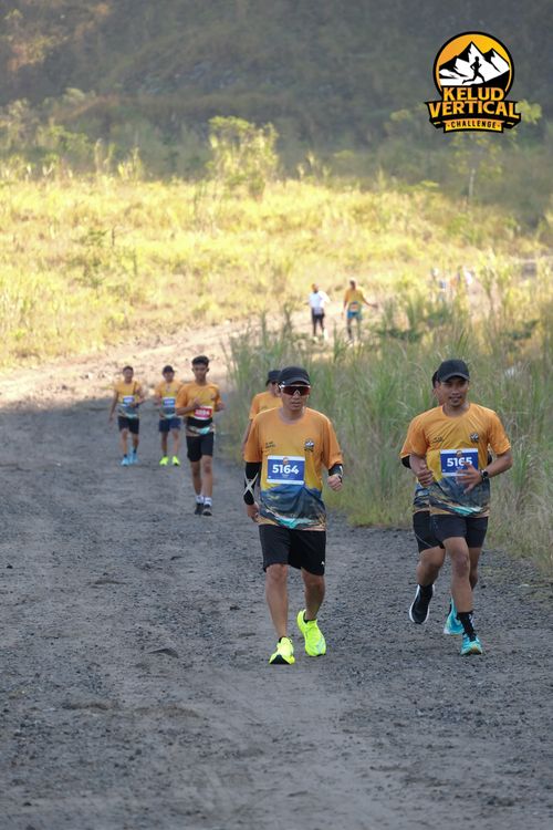 Race photo from Kelud Vertical Challenge 2024