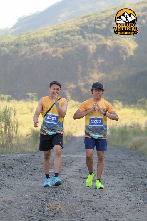 Race photo from Kelud Vertical Challenge 2024
