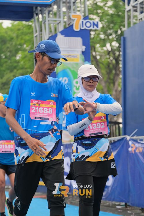 Race photo from Isoplus Run 2024 Surabaya