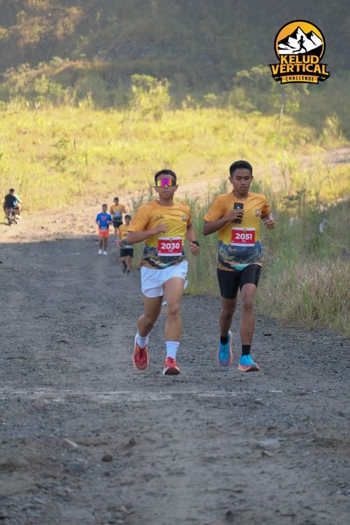 Race photo from Kelud Vertical Challenge 2024