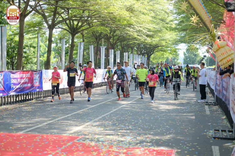 Race photo from Kediri Half Marathon 2024