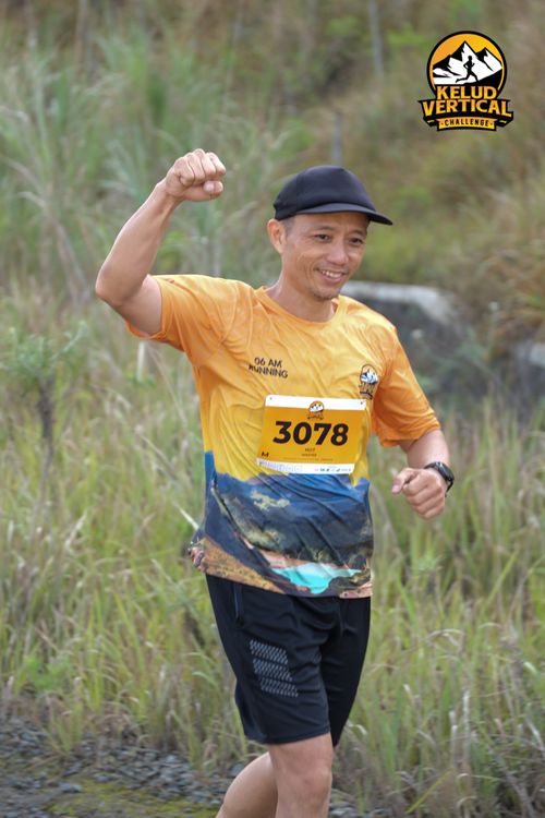 Race photo from Kelud Vertical Challenge 2024