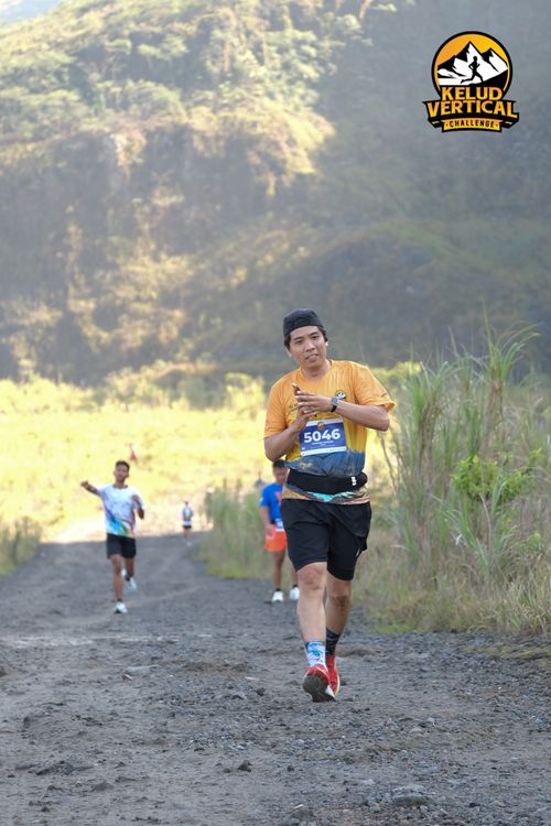 Race photo from Kelud Vertical Challenge 2024