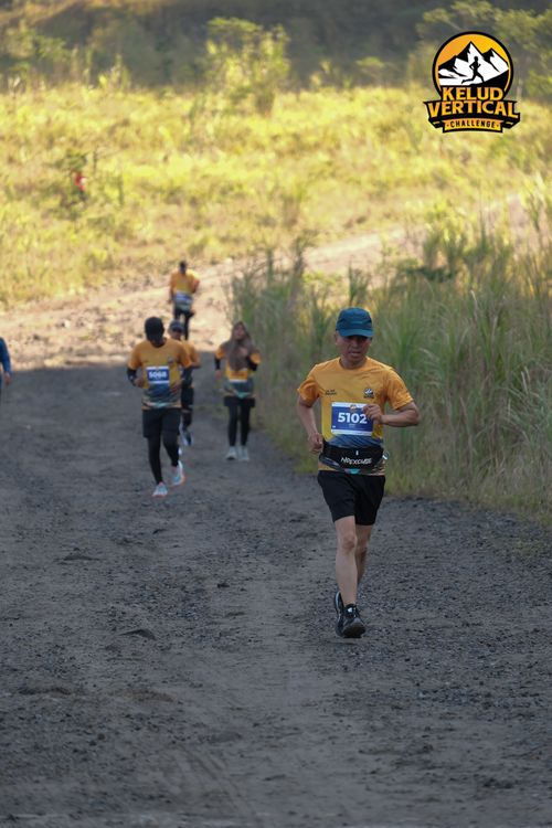 Race photo from Kelud Vertical Challenge 2024