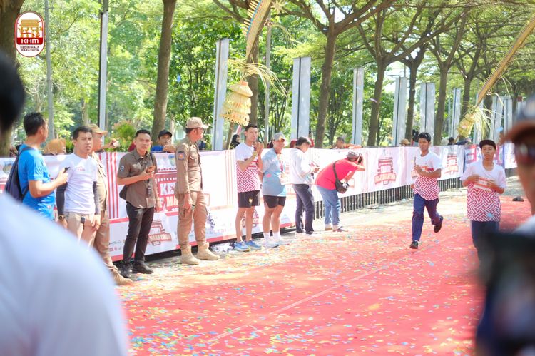 Race photo from Kediri Half Marathon 2024