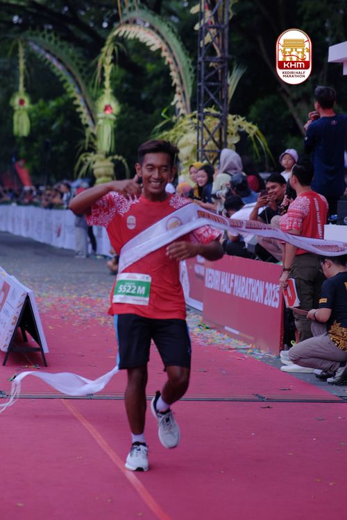 Race photo from Kediri Half Marathon 2025