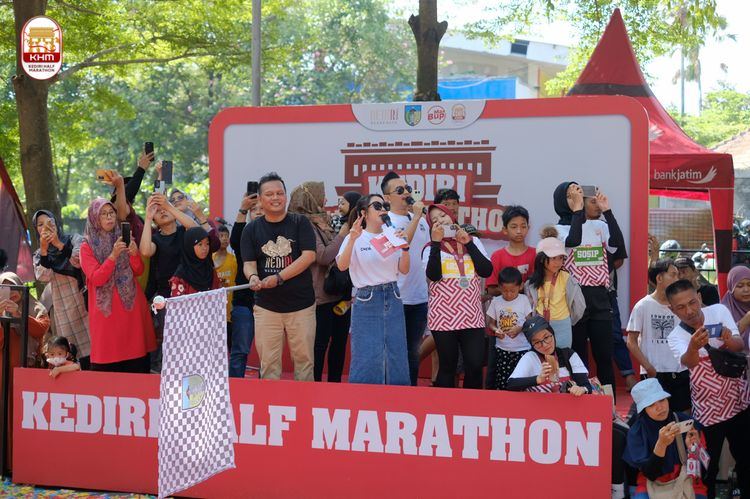Race photo from Kediri Half Marathon 2024