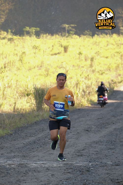 Race photo from Kelud Vertical Challenge 2024