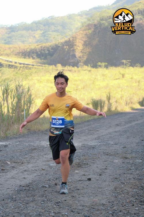 Race photo from Kelud Vertical Challenge 2024
