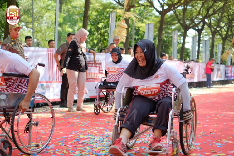 Race photo from Kediri Half Marathon 2024