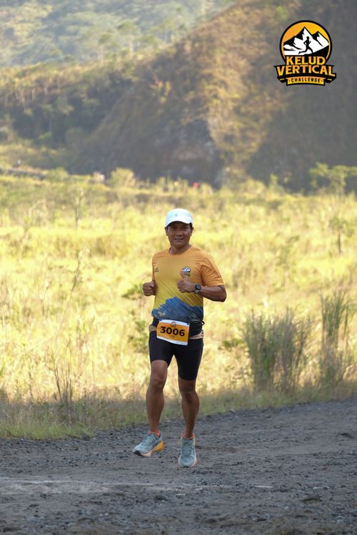 Race photo from Kelud Vertical Challenge 2024