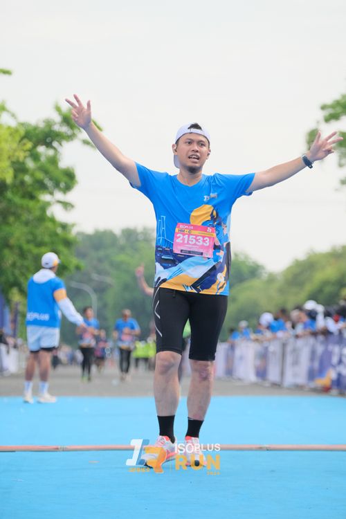 Race photo from Isoplus Run 2024 Surabaya