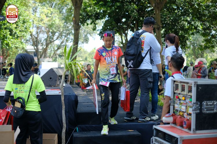 Race photo from Kediri Half Marathon 2024