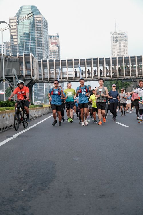 Race photo from NU SKIN RUNNING CLUB