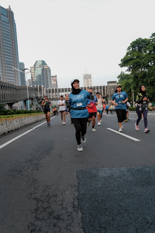 Race photo from NU SKIN RUNNING CLUB