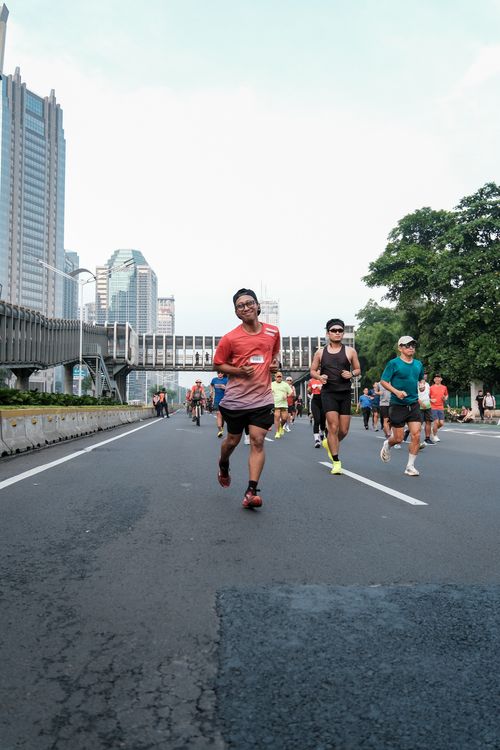 Race photo from NU SKIN RUNNING CLUB