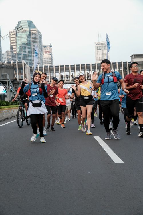 Race photo from NU SKIN RUNNING CLUB