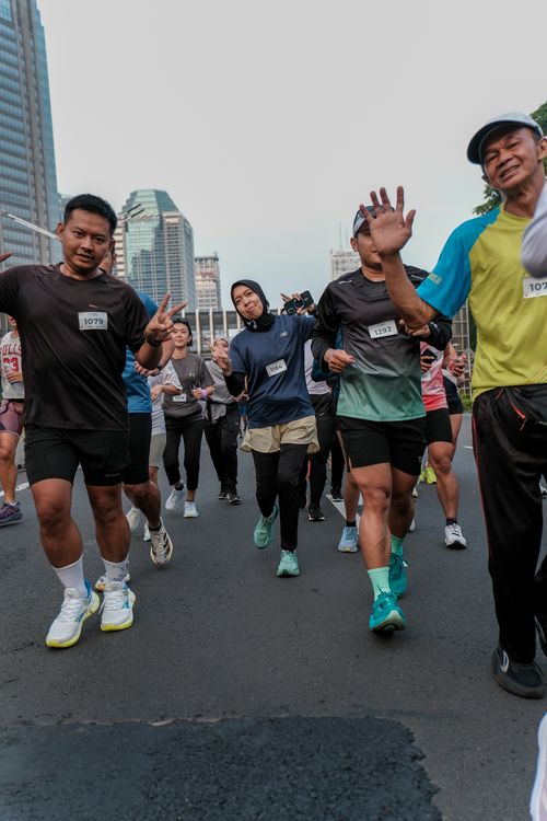 Race photo from NU SKIN RUNNING CLUB
