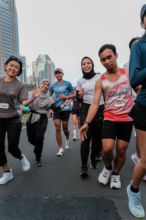 Race photo from NU SKIN RUNNING CLUB