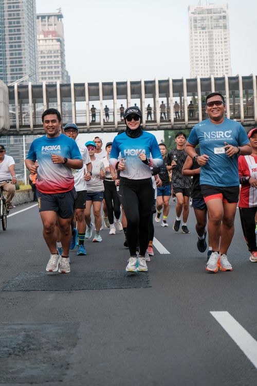 Race photo from NU SKIN RUNNING CLUB