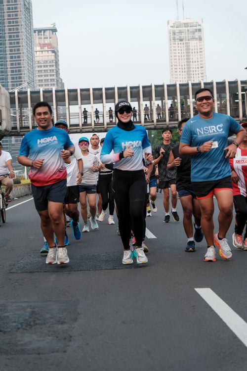 Race photo from NU SKIN RUNNING CLUB