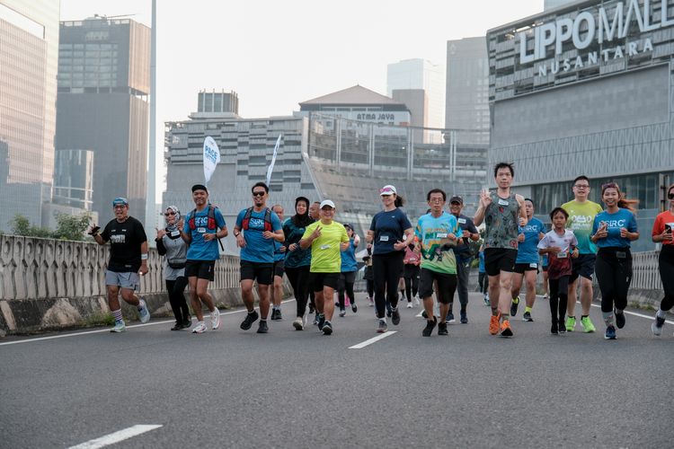 Race photo from NU SKIN RUNNING CLUB