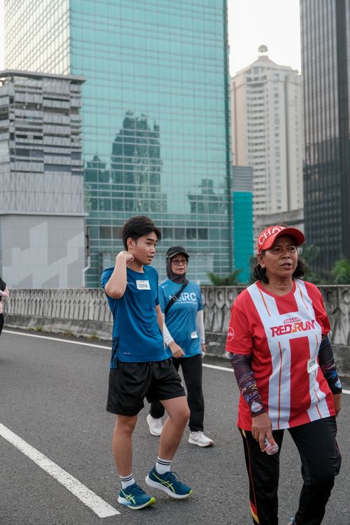 Race photo from NU SKIN RUNNING CLUB