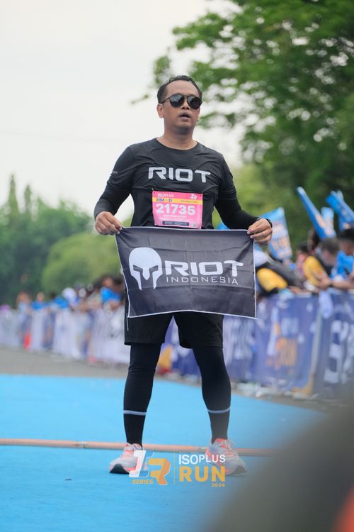 Race photo from Isoplus Run 2024 Surabaya