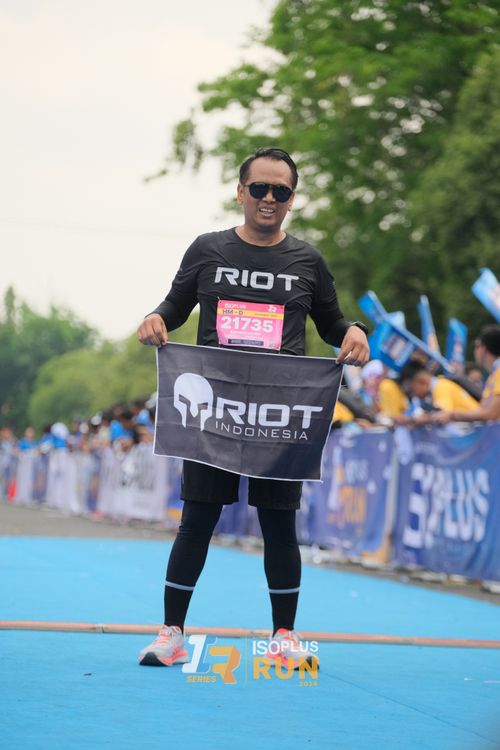 Race photo from Isoplus Run 2024 Surabaya
