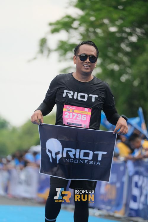 Race photo from Isoplus Run 2024 Surabaya