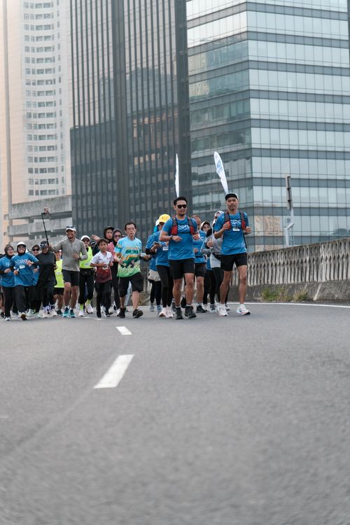 Race photo from NU SKIN RUNNING CLUB