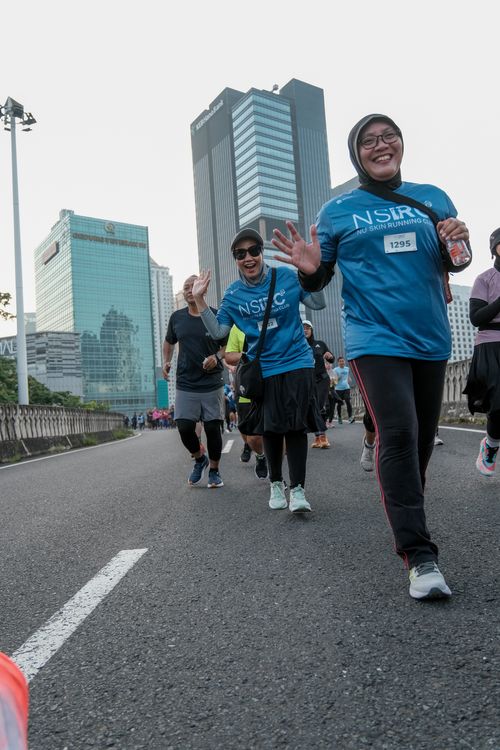 Race photo from NU SKIN RUNNING CLUB