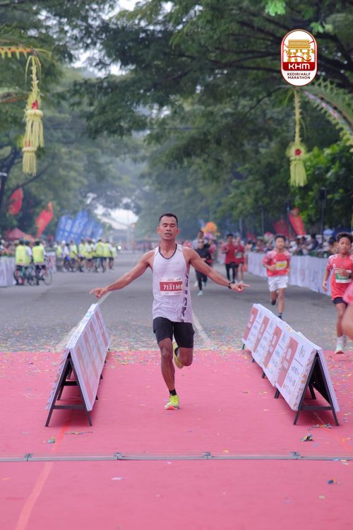 Race photo from Kediri Half Marathon 2025